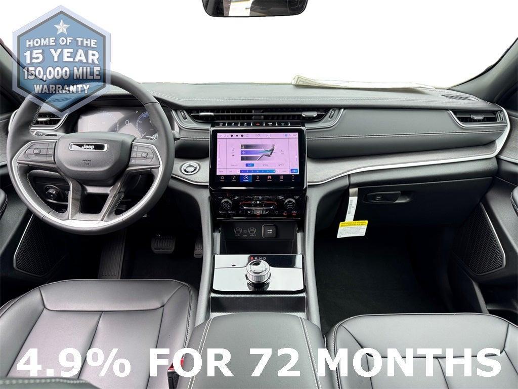 new 2025 Jeep Grand Cherokee car, priced at $37,186