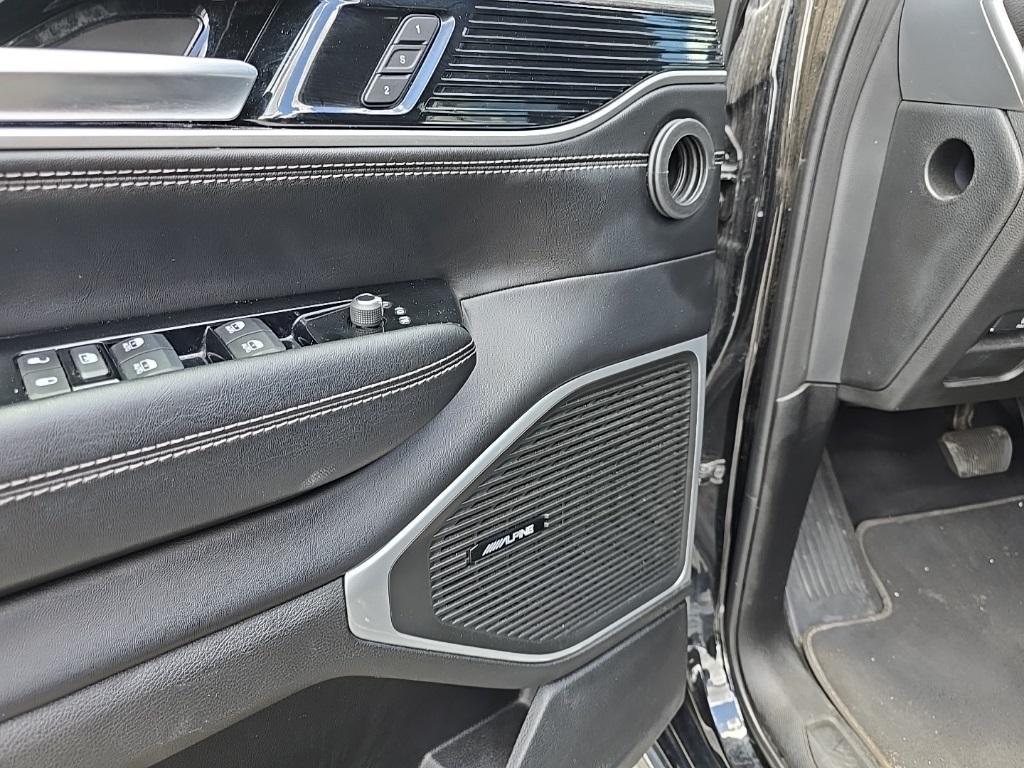 used 2024 Jeep Wagoneer L car, priced at $49,500