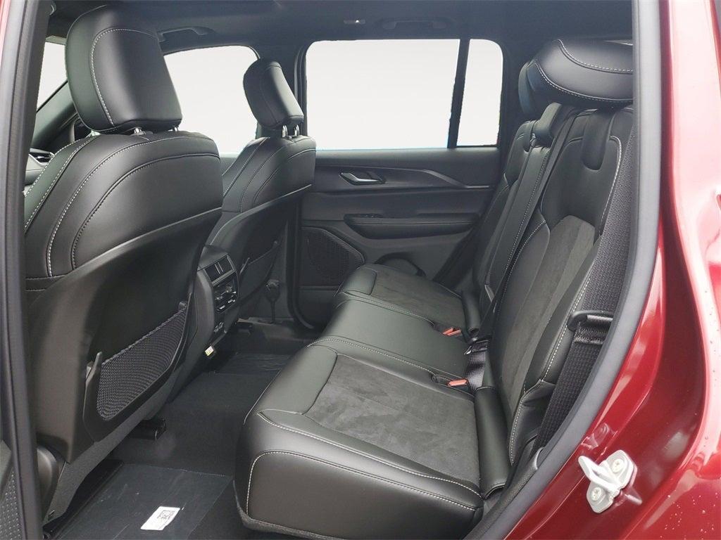 new 2025 Jeep Grand Cherokee car, priced at $38,478