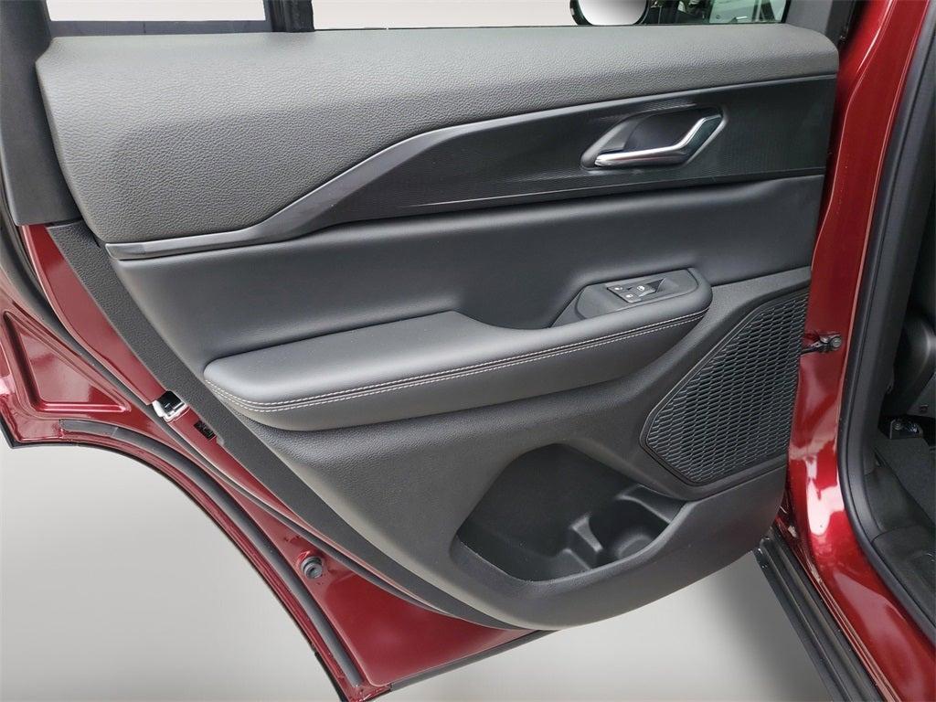 new 2025 Jeep Grand Cherokee car, priced at $38,478