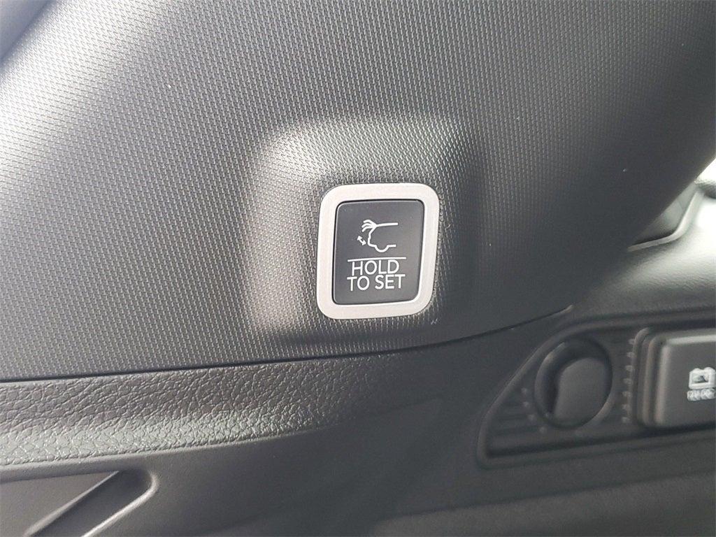 new 2025 Jeep Grand Cherokee car, priced at $38,478