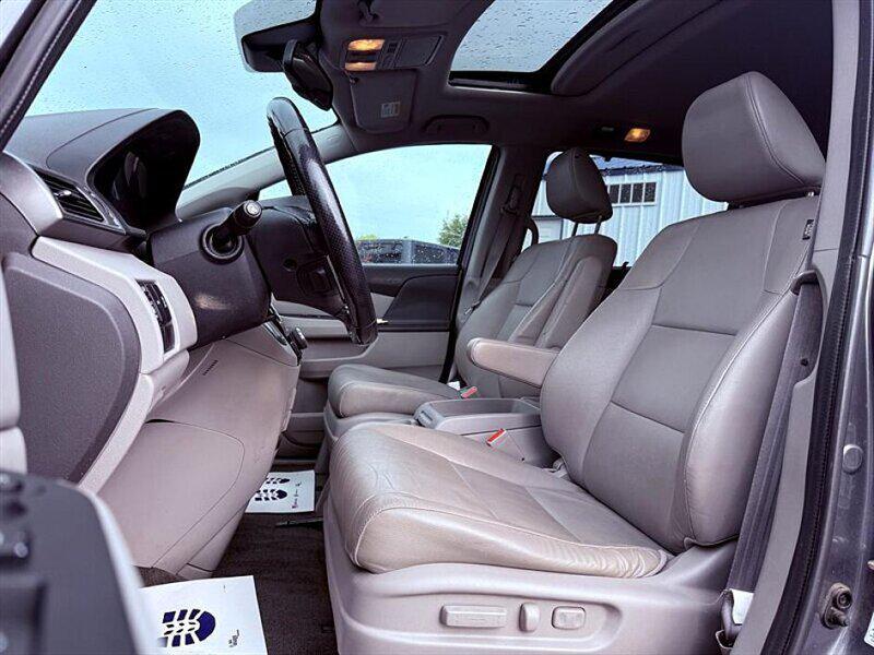 used 2016 Honda Odyssey car, priced at $13,950