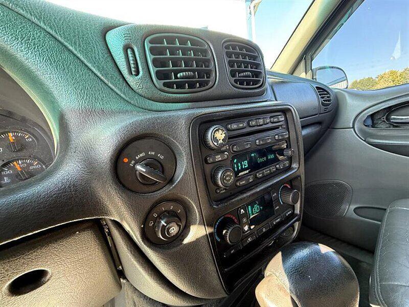 used 2004 Chevrolet TrailBlazer EXT car, priced at $3,950