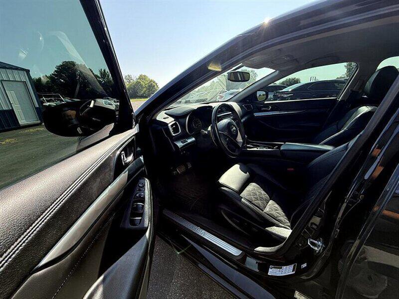 used 2017 Nissan Maxima car, priced at $15,950