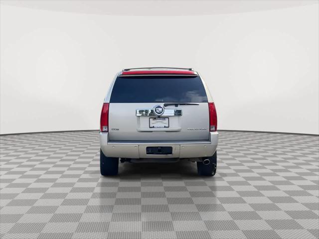 used 2010 Cadillac Escalade car, priced at $10,687