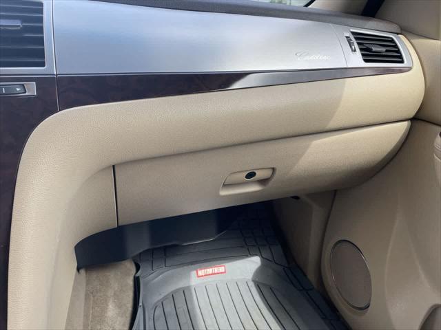 used 2010 Cadillac Escalade car, priced at $10,687