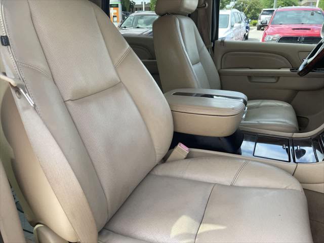 used 2010 Cadillac Escalade car, priced at $10,687
