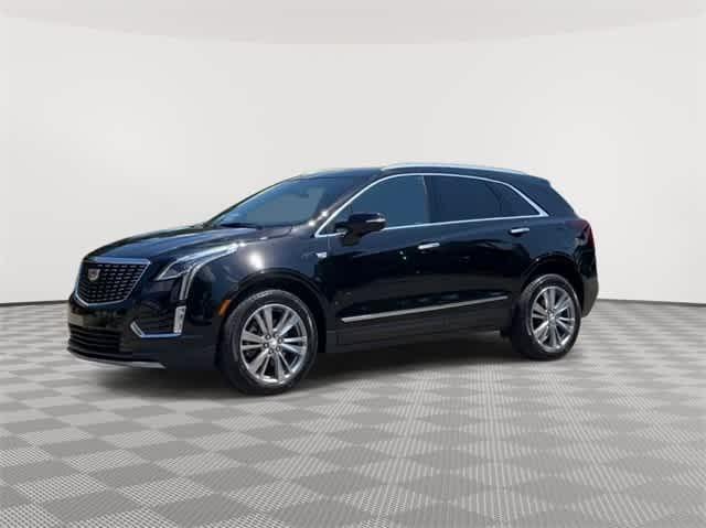 used 2024 Cadillac XT5 car, priced at $41,987