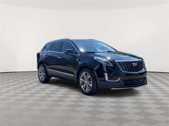 used 2024 Cadillac XT5 car, priced at $41,987