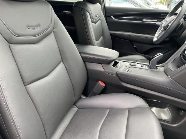 used 2024 Cadillac XT5 car, priced at $41,187