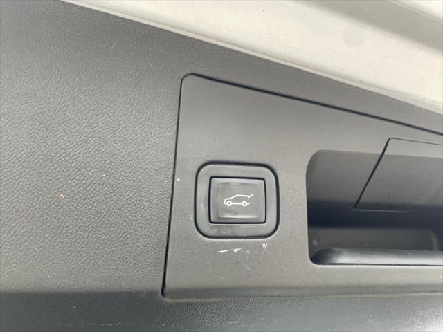 used 2024 Cadillac XT5 car, priced at $41,187