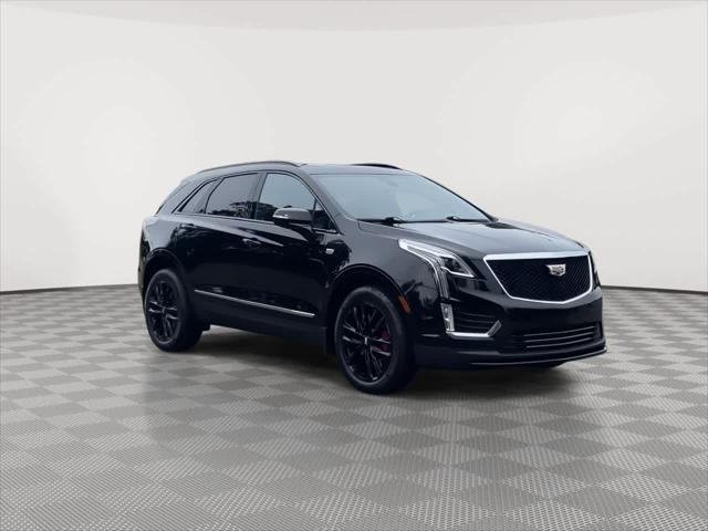 used 2022 Cadillac XT5 car, priced at $38,887