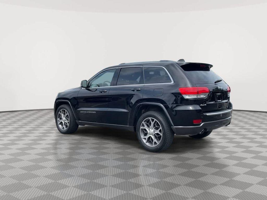 used 2018 Jeep Grand Cherokee car, priced at $16,387
