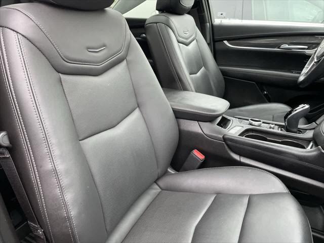 used 2023 Cadillac XT5 car, priced at $36,191