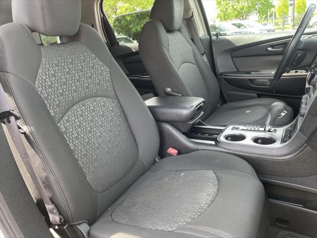 used 2009 GMC Acadia car, priced at $5,787