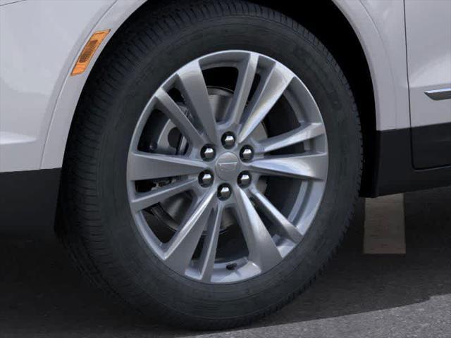 new 2025 Cadillac XT5 car, priced at $49,687