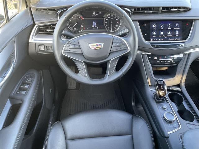 used 2024 Cadillac XT5 car, priced at $32,487