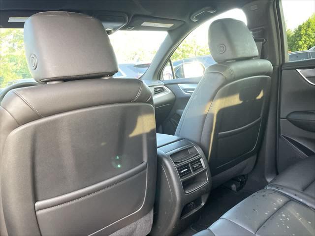 used 2024 Cadillac XT5 car, priced at $32,487
