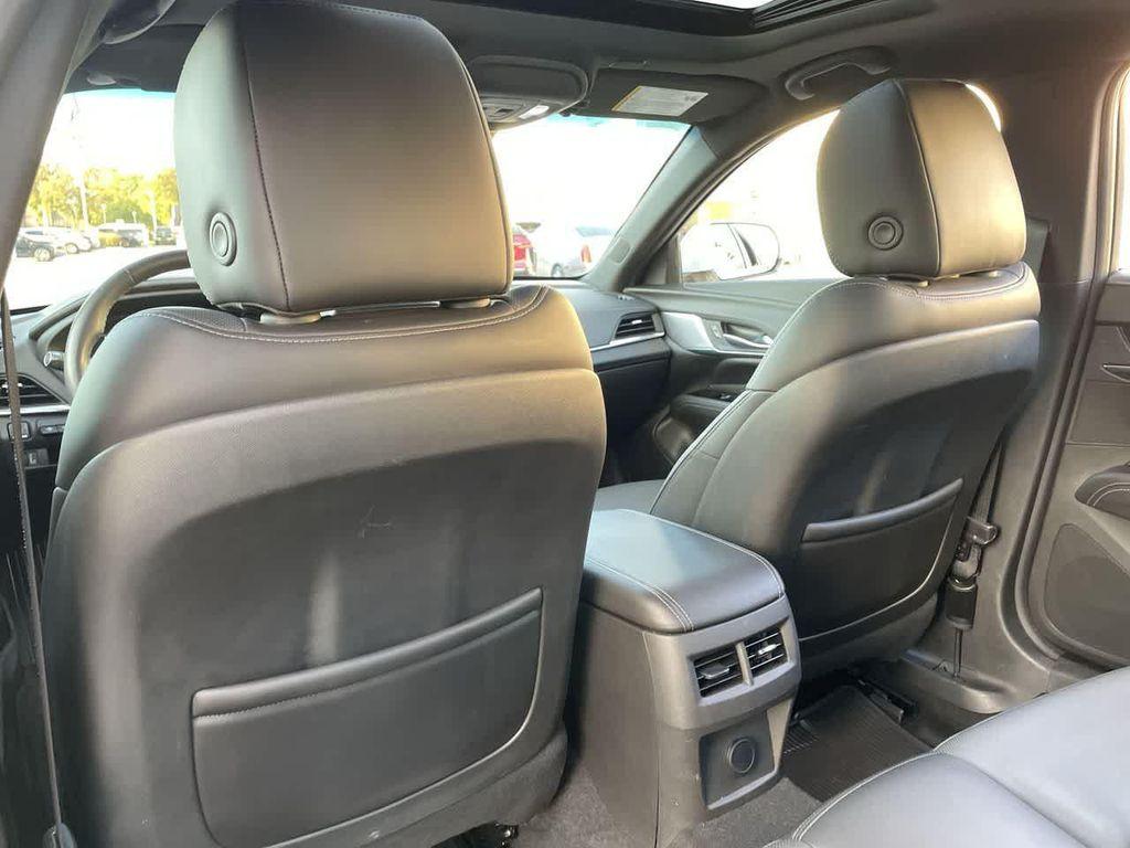 used 2023 Cadillac CT4 car, priced at $27,987