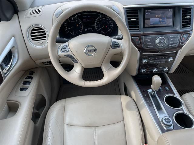 used 2014 Nissan Pathfinder car, priced at $9,587