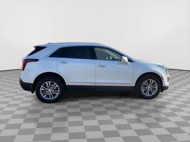 used 2022 Cadillac XT5 car, priced at $29,887