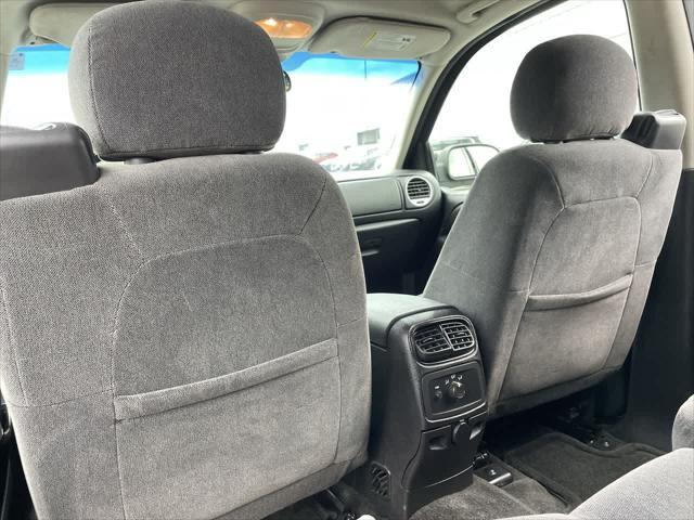 used 2006 GMC Envoy car, priced at $3,777