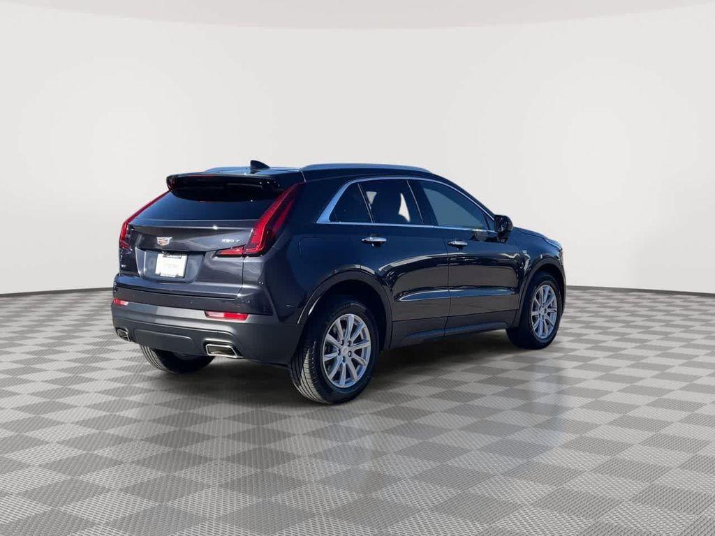 used 2022 Cadillac XT4 car, priced at $24,576