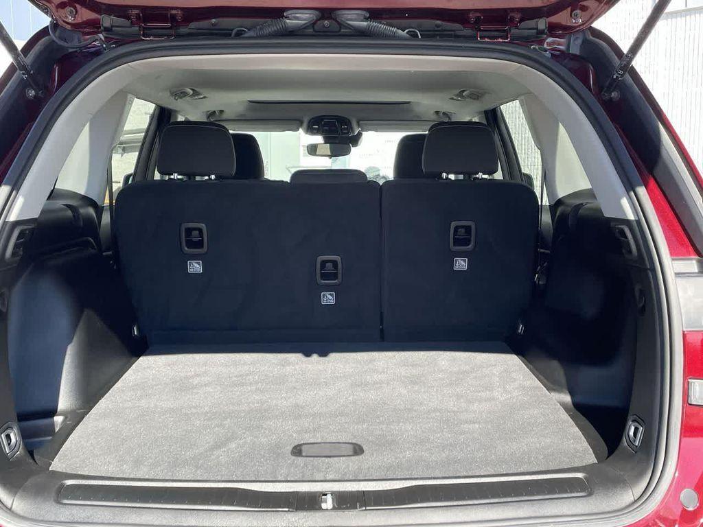 used 2024 Jeep Grand Cherokee car, priced at $27,187