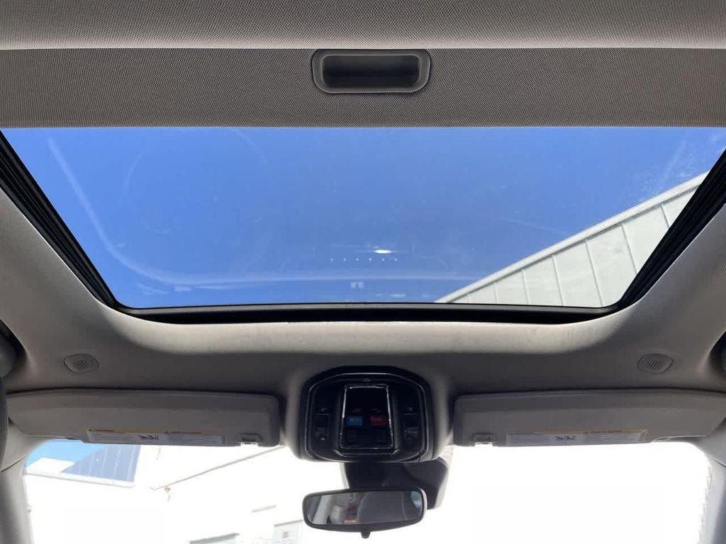 used 2024 Jeep Grand Cherokee car, priced at $27,187