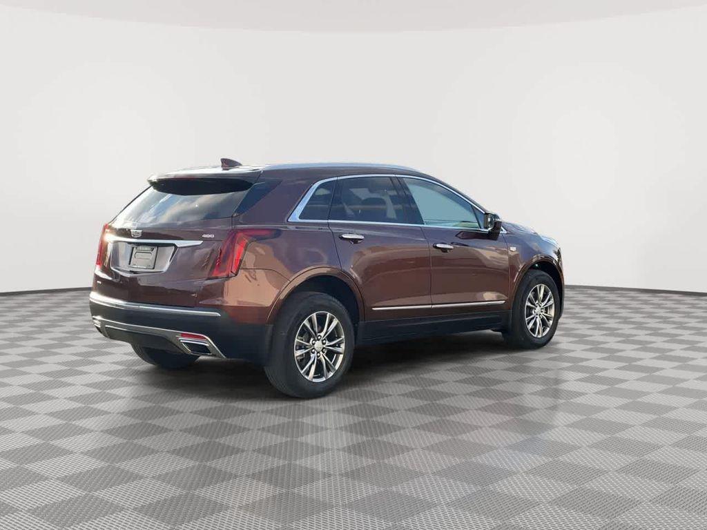 used 2022 Cadillac XT5 car, priced at $29,887