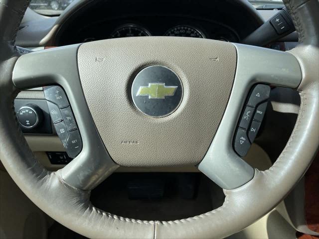 used 2014 Chevrolet Suburban car, priced at $18,187