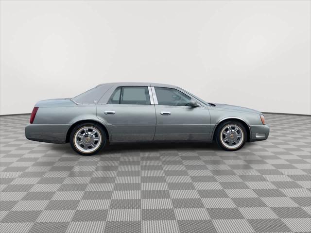 used 2005 Cadillac DeVille car, priced at $7,987