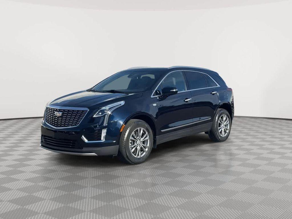 used 2022 Cadillac XT5 car, priced at $30,987