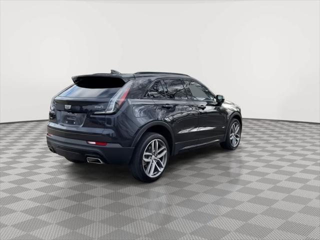 used 2022 Cadillac XT4 car, priced at $27,897