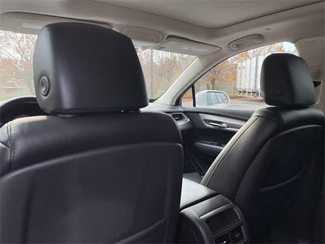 used 2018 Cadillac XT5 car, priced at $16,287