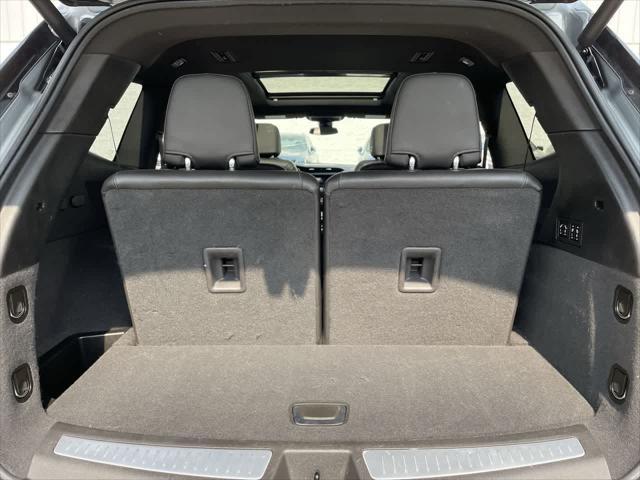 used 2023 Cadillac XT6 car, priced at $33,187
