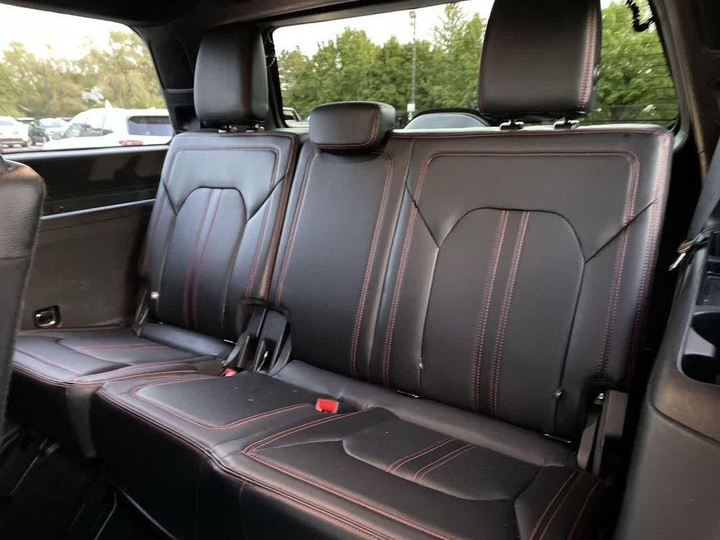 used 2019 Ford Expedition car, priced at $27,988