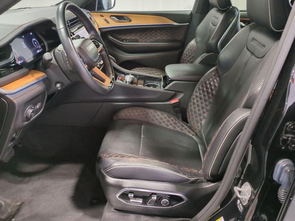 used 2022 Jeep Grand Cherokee car, priced at $37,987