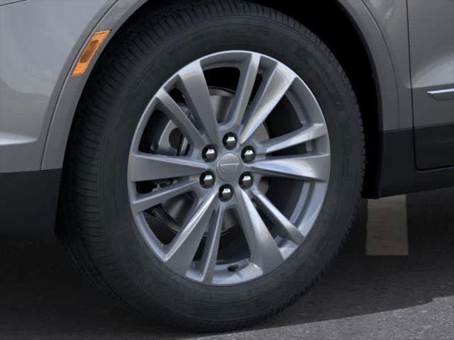 new 2025 Cadillac XT5 car, priced at $51,277