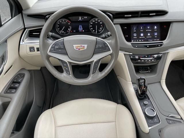 used 2021 Cadillac XT5 car, priced at $31,987