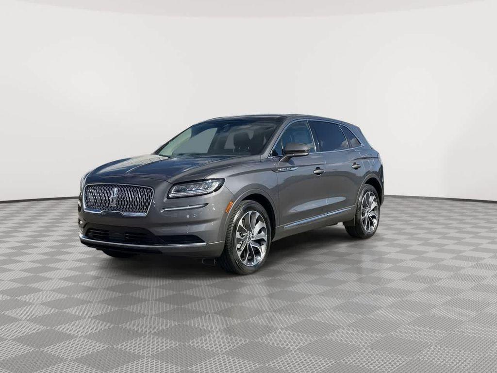 used 2021 Lincoln Nautilus car, priced at $29,687
