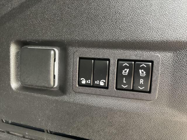 used 2023 GMC Yukon car, priced at $56,987