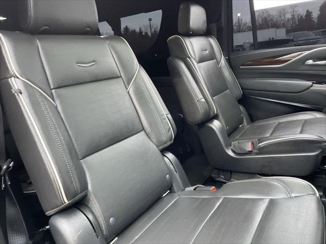 used 2022 Cadillac Escalade ESV car, priced at $57,987