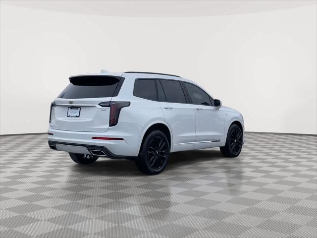 used 2024 Cadillac XT6 car, priced at $50,487