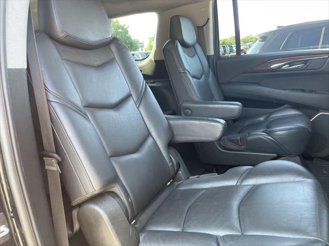 used 2018 Cadillac Escalade ESV car, priced at $31,487