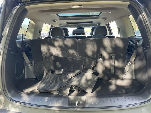 used 2024 Hyundai Santa Fe car, priced at $36,887