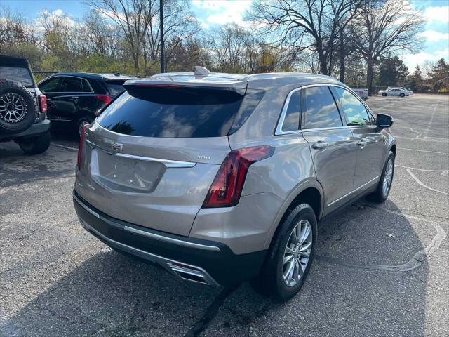 used 2022 Cadillac XT5 car, priced at $35,987