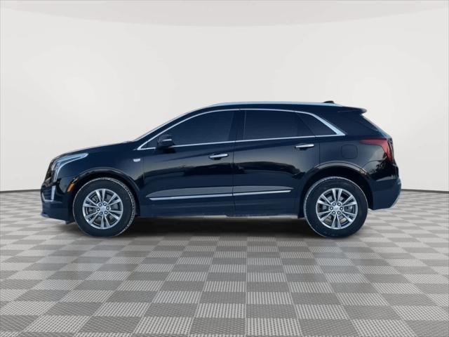 used 2022 Cadillac XT5 car, priced at $27,687