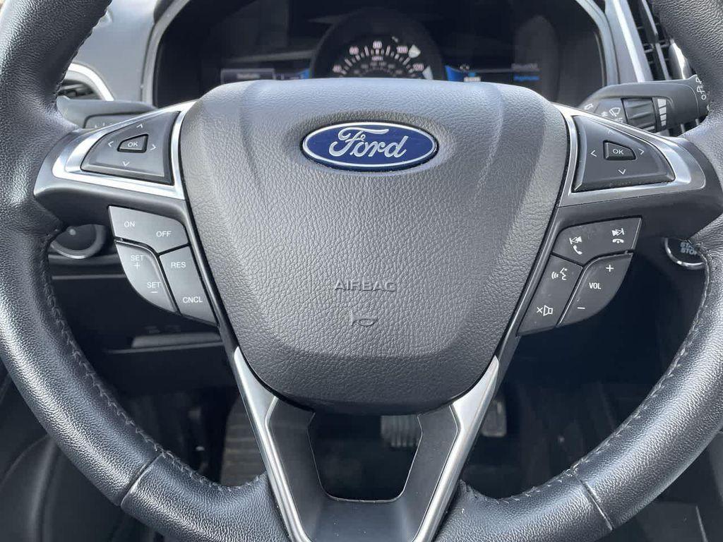 used 2023 Ford Edge car, priced at $22,187