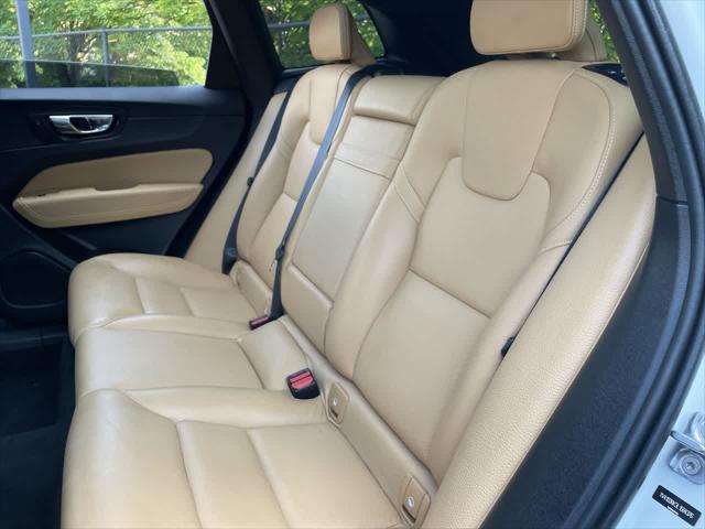 used 2020 Volvo XC60 car, priced at $21,287